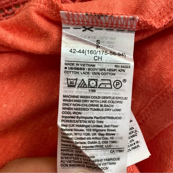 GAP Coral Summer Top - Picture 6 of 6